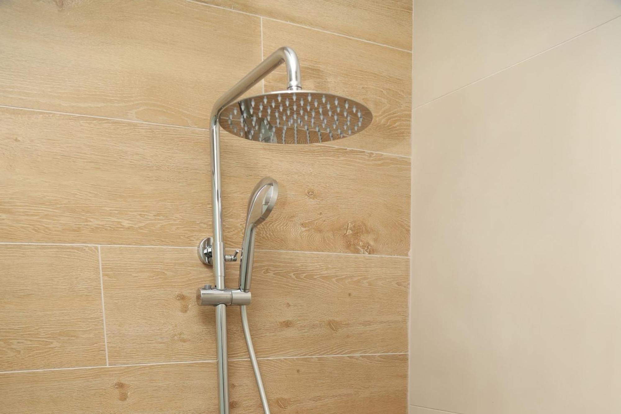 Sky Hotel Prizren Eksteriør bilde